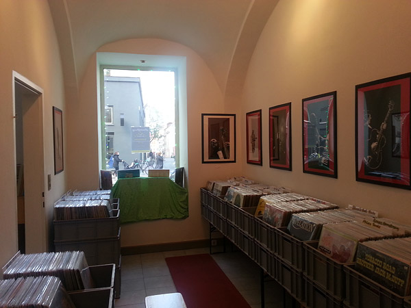 Schallplatenladen Seven Star Reckords 